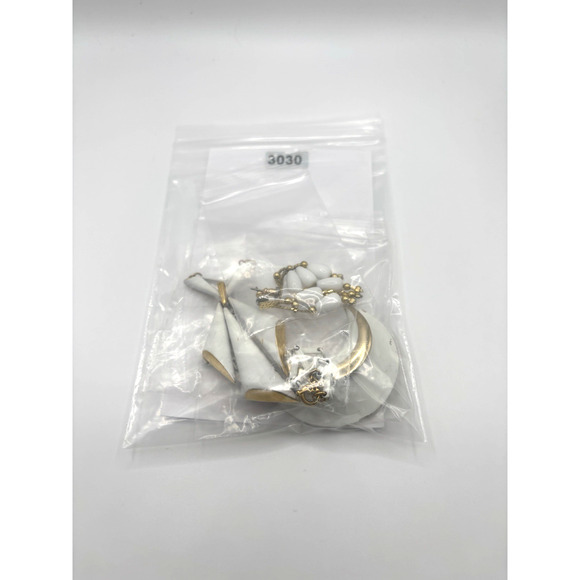 Vintage Trifari Enamel Necklace SA Crescent Brooch Earrings READ J2-3030 - Picture 10 of 10